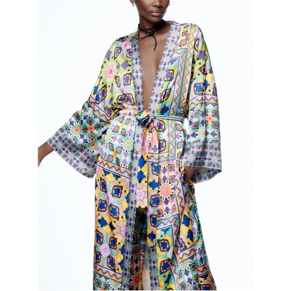 ZARA PRINTED BELTED KIMONO - Picture 6 of 11